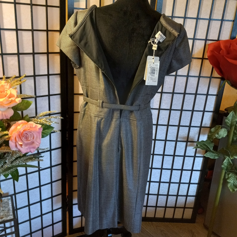 Elegant  Dress by ARMANI COLLEZIONI - Picture 10 of 16
